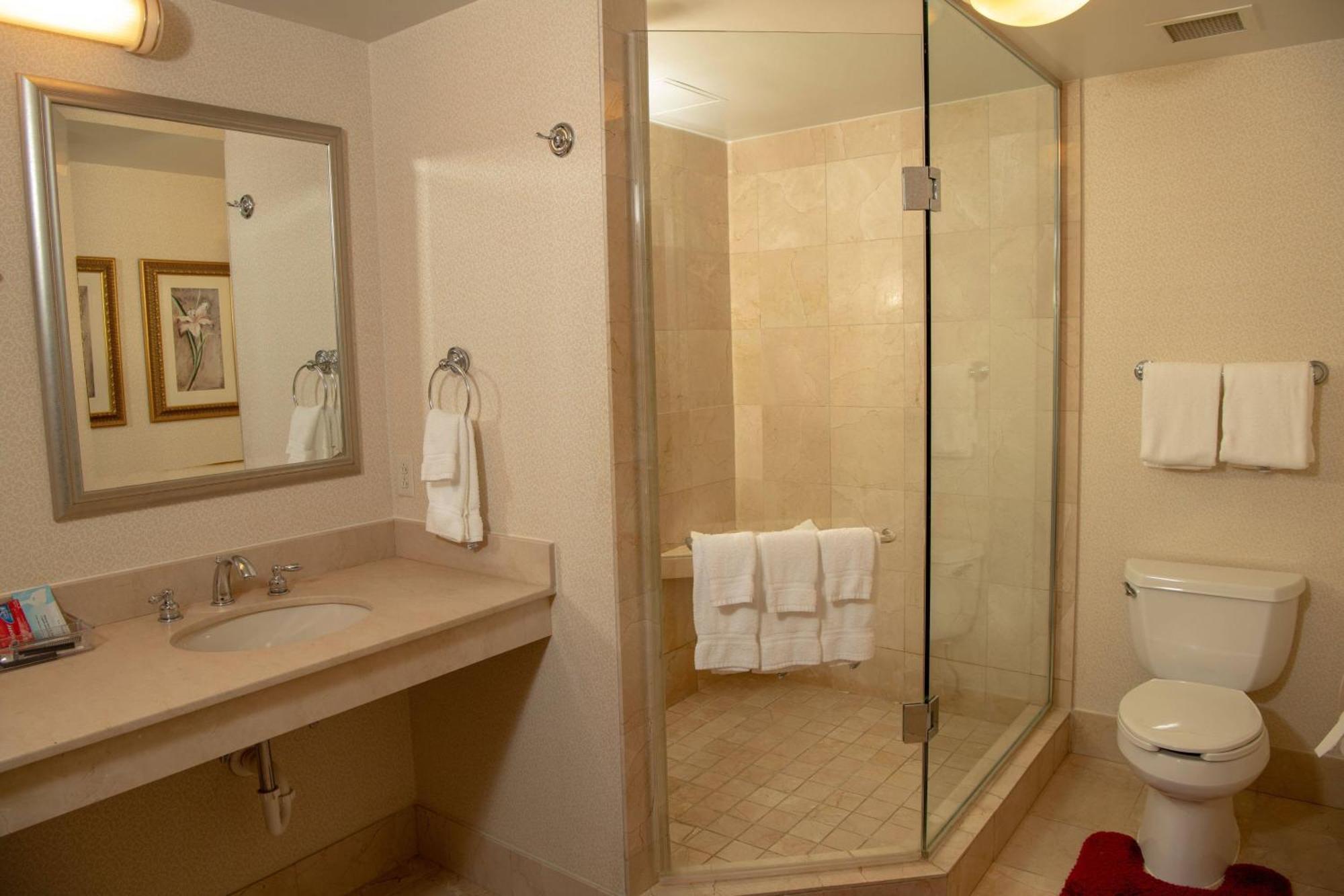 Courtyard By Marriott Erie Ambassador Conference Center Otel Dış mekan fotoğraf